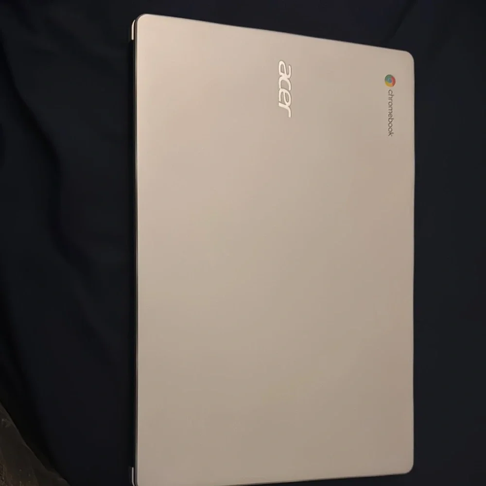 Acer Silver Laptop Sleek Design Minimalist Finish